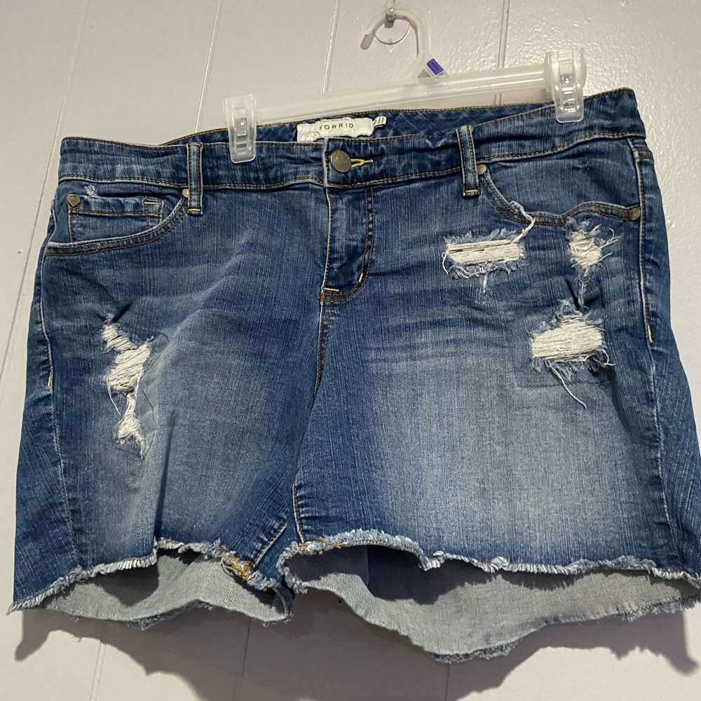 Torrid size 16 blue jeans